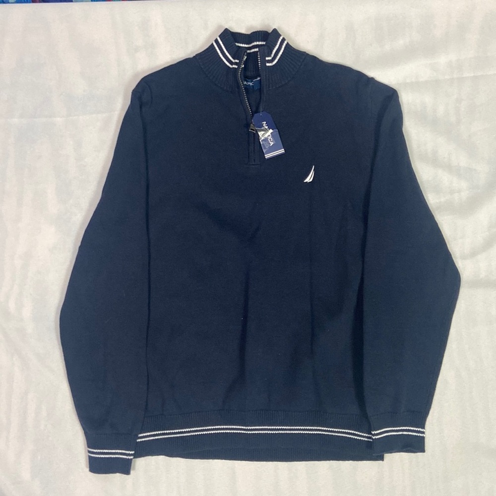 Nautica size large. Men’s quarter zip sweater. NWT.